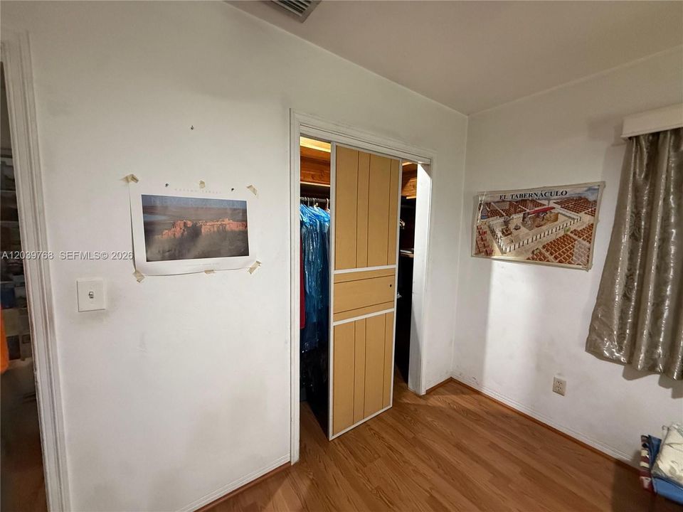 На продажу: $419,900 (3 спален, 2 ванн, 1122 Квадратных фут)