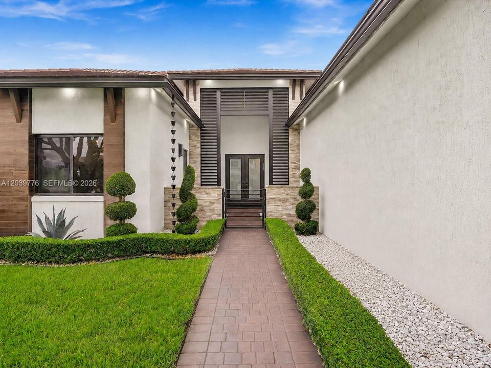 En Venta: $3,575,000 (6 camas, 4 baños, 4425 Pies cuadrados)