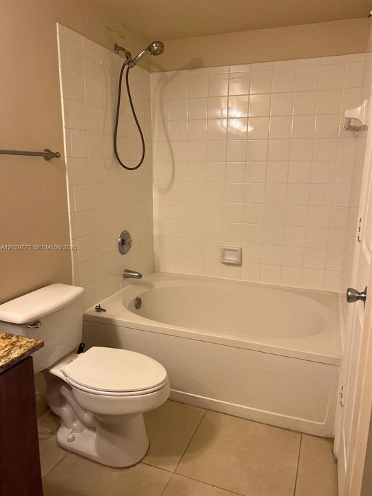 В аренду: $2,500 (2 спален, 2 ванн, 1130 Квадратных фут)