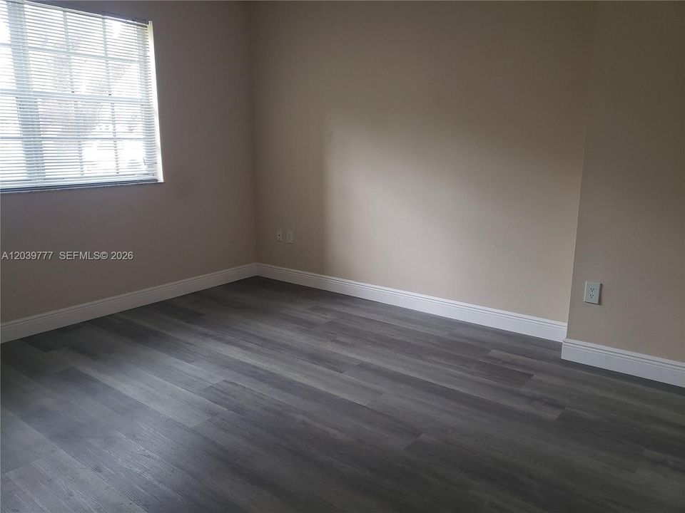 В аренду: $2,500 (2 спален, 2 ванн, 1130 Квадратных фут)