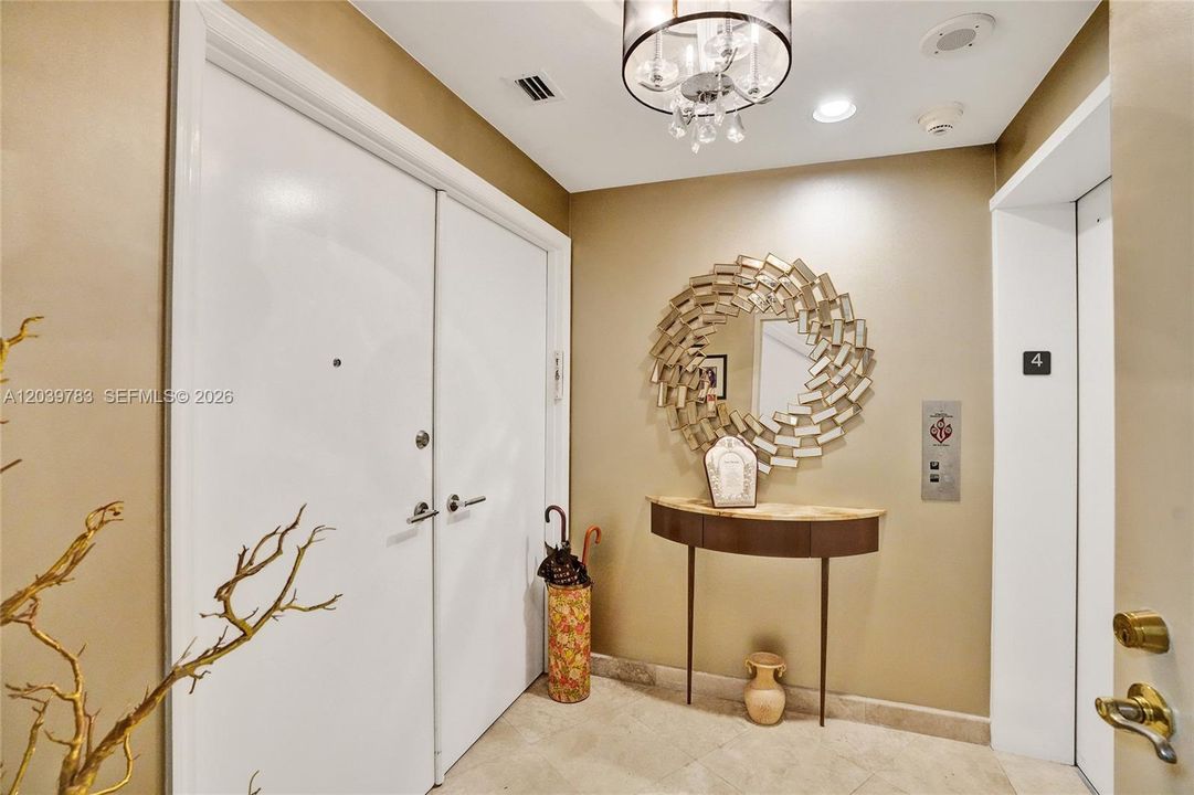 For Sale: $3,245,000 (2 beds, 2 baths, 2160 Square Feet)
