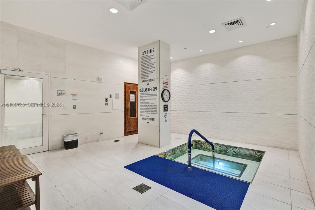 For Sale: $3,245,000 (2 beds, 2 baths, 2160 Square Feet)
