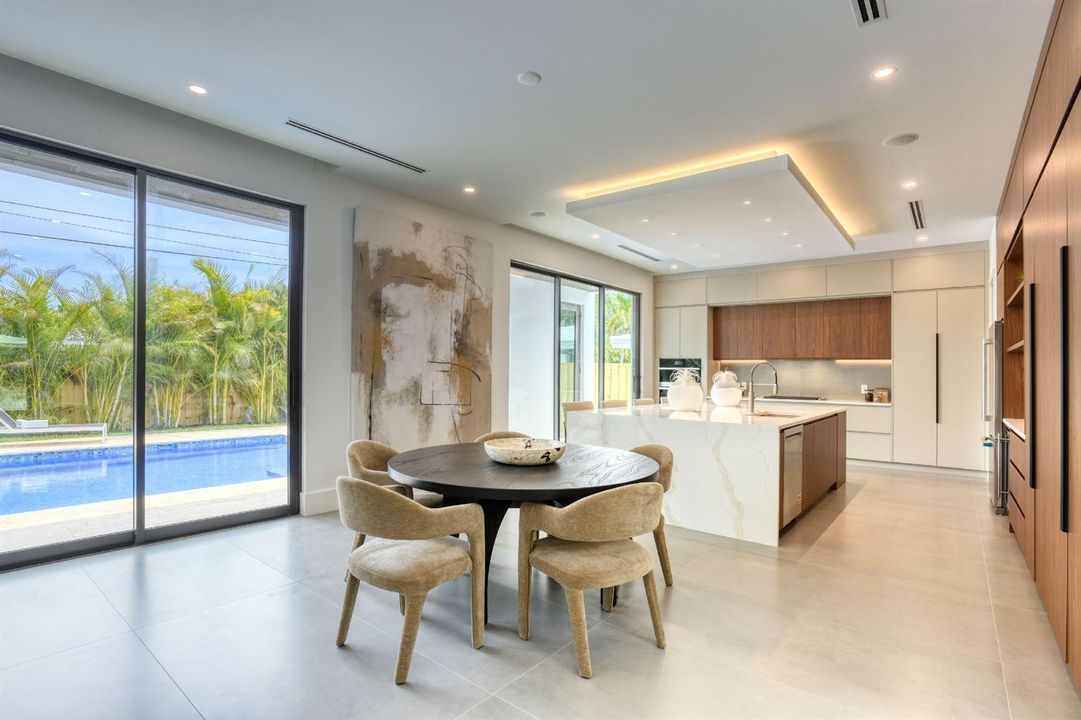 5 Dining Room 1