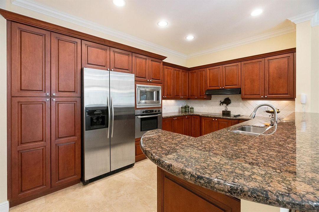 1421 NE 26th Ave Fort Lauderdale AF-61