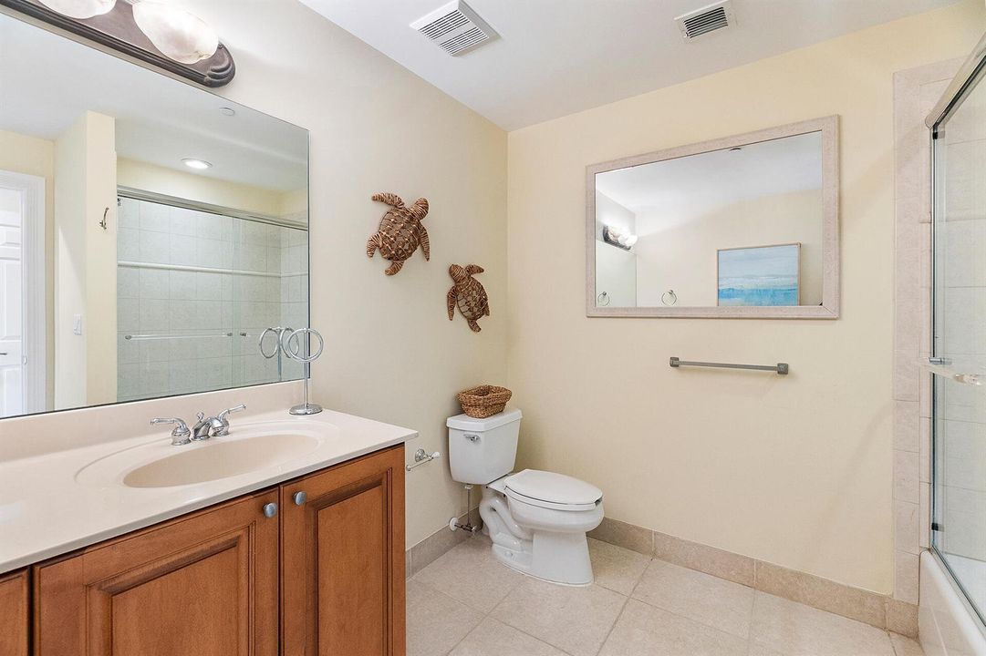 1421 NE 26th Ave Fort Lauderdale AF-31