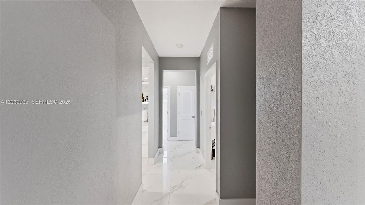 На продажу: $925,000 (5 спален, 3 ванн, 3003 Квадратных фут)
