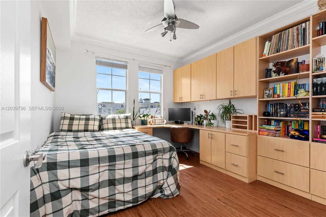 En Venta: $369,999 (2 camas, 2 baños, 1240 Pies cuadrados)
