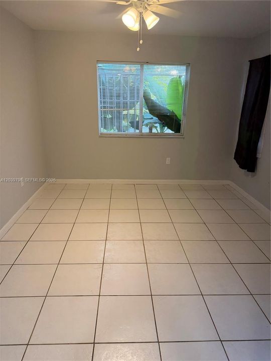 En Renta: $3,200 (4 camas, 2 baños, 1159 Pies cuadrados)