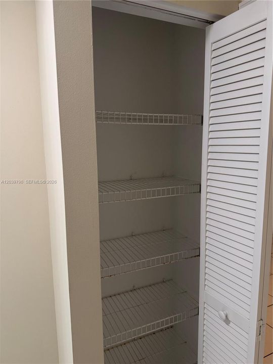 En Renta: $3,200 (4 camas, 2 baños, 1159 Pies cuadrados)