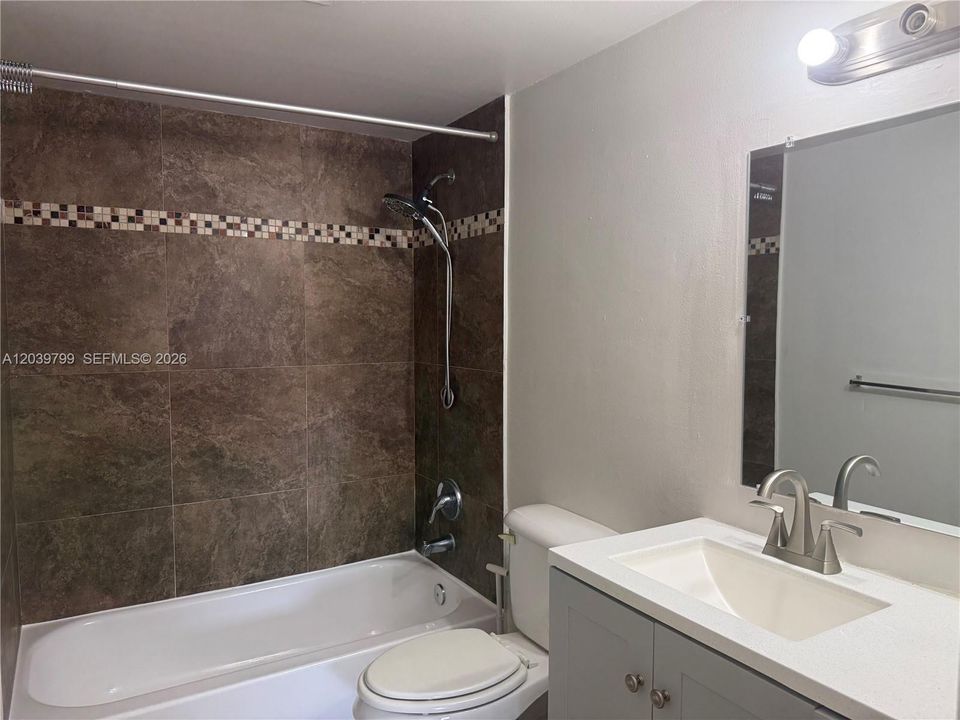 En Renta: $1,700 (1 camas, 1 baños, 750 Pies cuadrados)