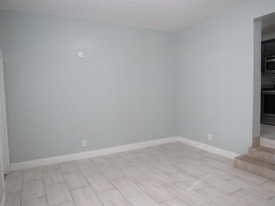 Living/Dining room