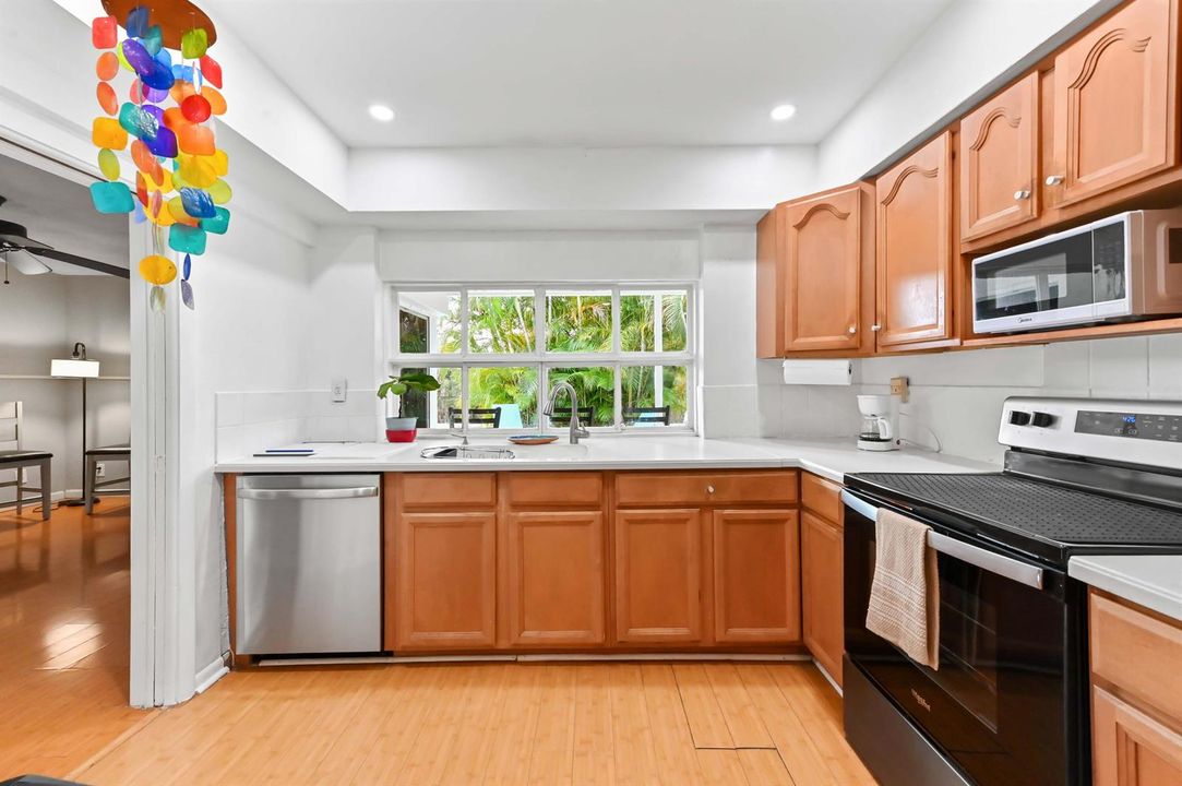 16 kitchen 04