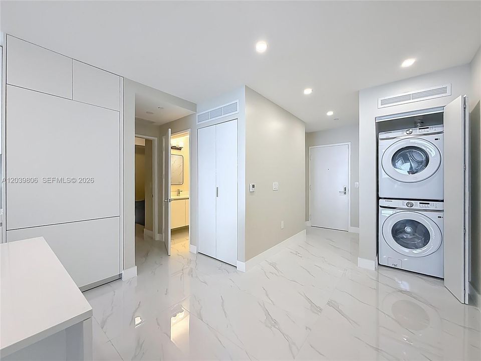En Renta: $5,500 (1 camas, 2 baños, 1185 Pies cuadrados)