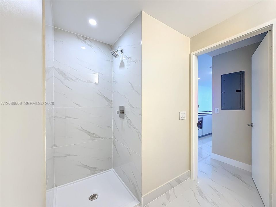 En Renta: $5,500 (1 camas, 2 baños, 1185 Pies cuadrados)