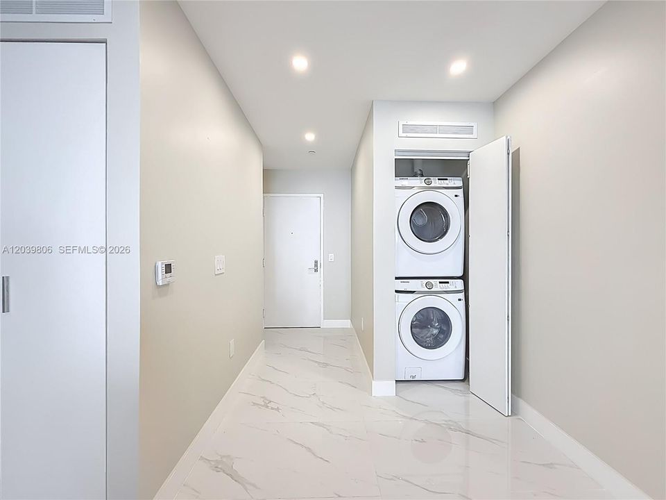En Renta: $5,500 (1 camas, 2 baños, 1185 Pies cuadrados)