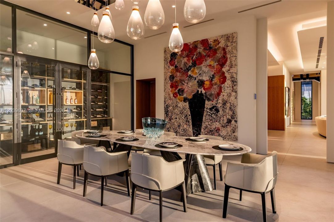 For Sale: $42,500,000 (7 beds, 9 baths, 11228 Square Feet)