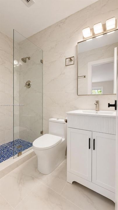For Sale: $635,000 (2 beds, 2 baths, 1160 Square Feet)