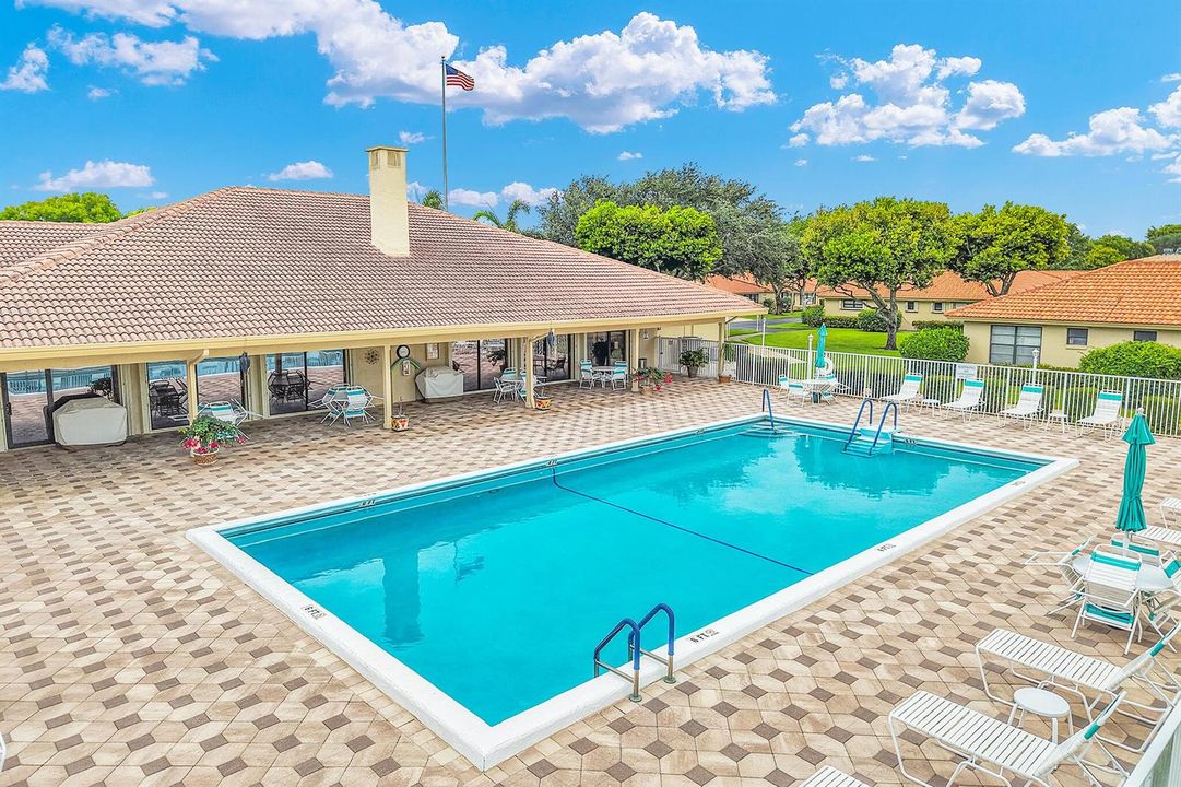 Community Pool at Bent Tree Villas