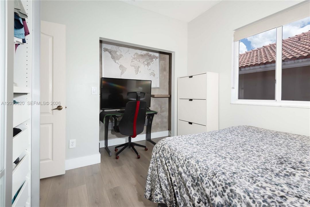 For Sale: $1,160,000 (4 beds, 3 baths, 2401 Square Feet)