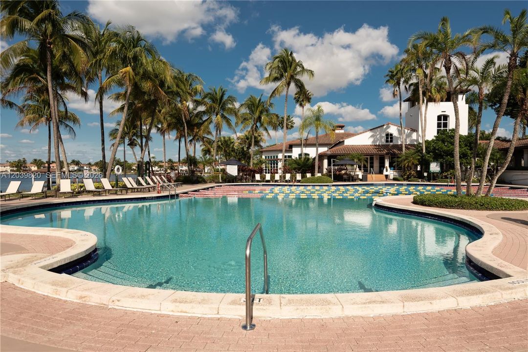 For Sale: $1,160,000 (4 beds, 3 baths, 2401 Square Feet)