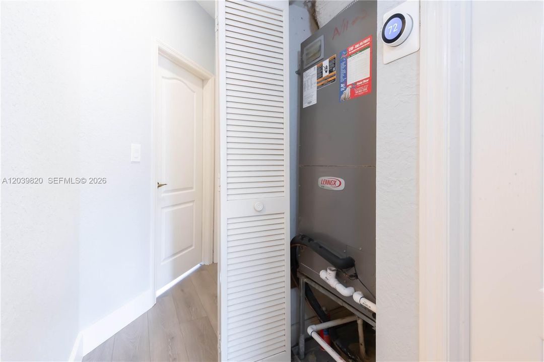 For Sale: $1,160,000 (4 beds, 3 baths, 2401 Square Feet)