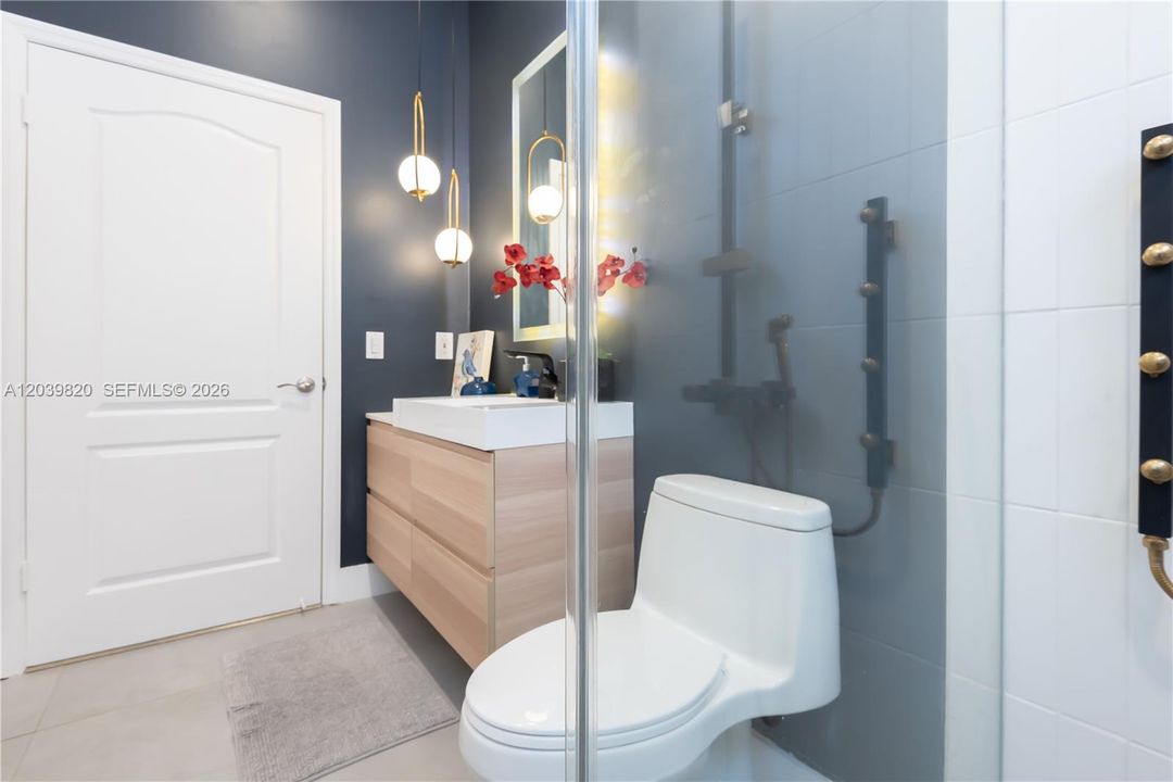 For Sale: $1,160,000 (4 beds, 3 baths, 2401 Square Feet)