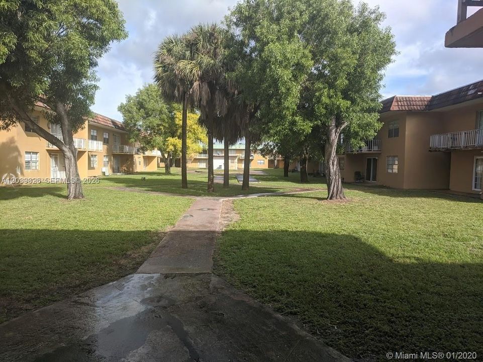 En Venta: $209,900 (2 camas, 2 baños, 990 Pies cuadrados)