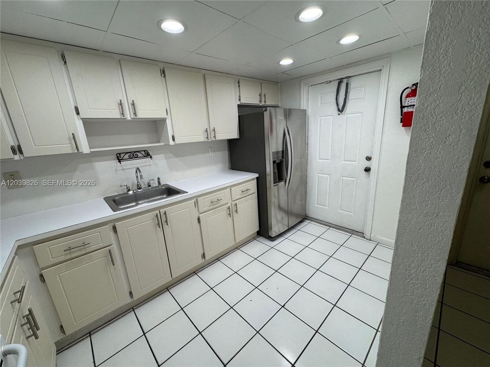 En Venta: $209,900 (2 camas, 2 baños, 990 Pies cuadrados)