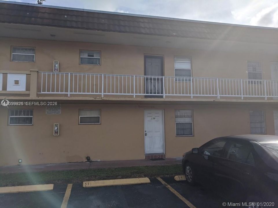 En Venta: $209,900 (2 camas, 2 baños, 990 Pies cuadrados)