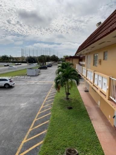 En Venta: $209,900 (2 camas, 2 baños, 990 Pies cuadrados)