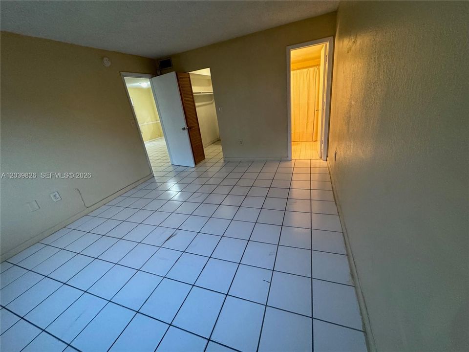 En Venta: $209,900 (2 camas, 2 baños, 990 Pies cuadrados)