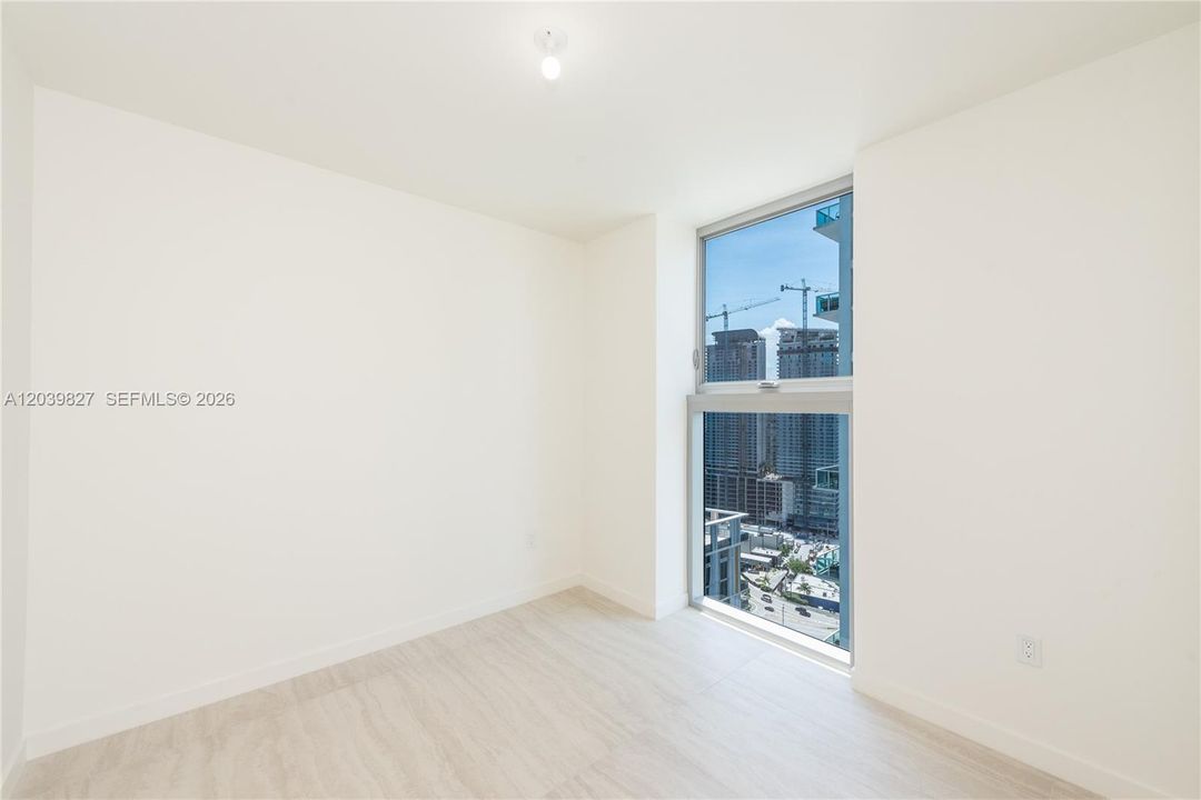 For Rent: $6,700 (2 beds, 2 baths, 1041 Square Feet)