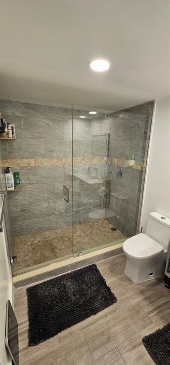 En Venta: $429,000 (1 camas, 1 baños, 880 Pies cuadrados)