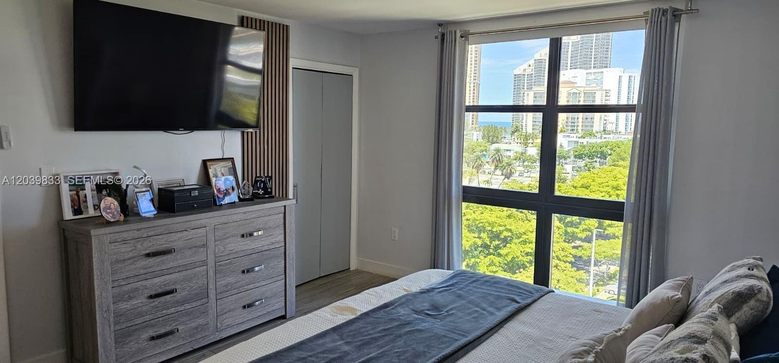 En Venta: $429,000 (1 camas, 1 baños, 880 Pies cuadrados)
