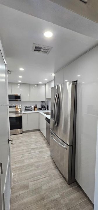 En Venta: $429,000 (1 camas, 1 baños, 880 Pies cuadrados)