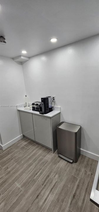 En Venta: $429,000 (1 camas, 1 baños, 880 Pies cuadrados)
