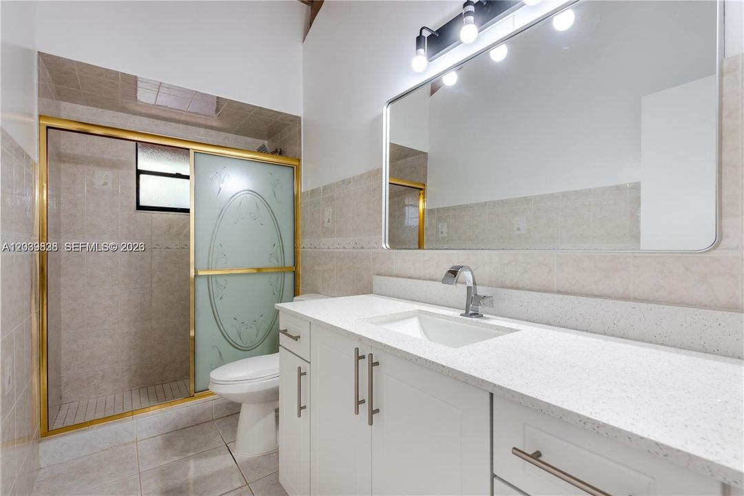 For Sale: $585,000 (3 beds, 2 baths, 1624 Square Feet)