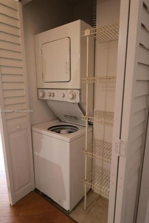En Renta: $2,100 (2 camas, 2 baños, 858 Pies cuadrados)