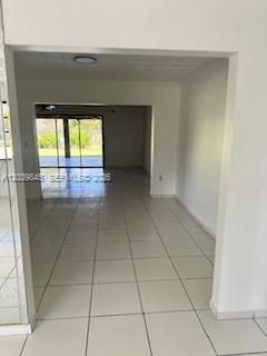 For Rent: $3,950 (3 beds, 2 baths, 2371 Square Feet)