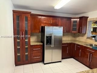 For Rent: $3,950 (3 beds, 2 baths, 2371 Square Feet)