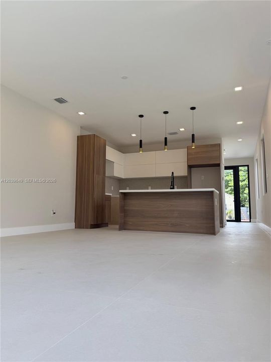 En Venta: $679,900 (3 camas, 2 baños, 0 Pies cuadrados)
