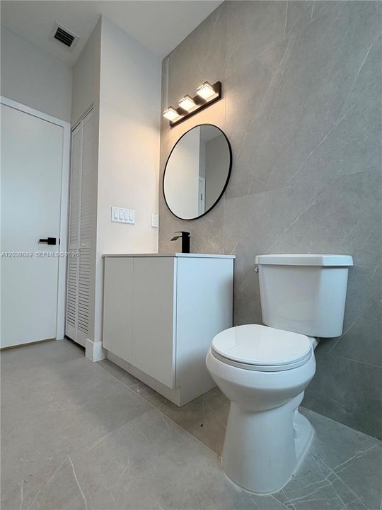 En Venta: $679,900 (3 camas, 2 baños, 0 Pies cuadrados)