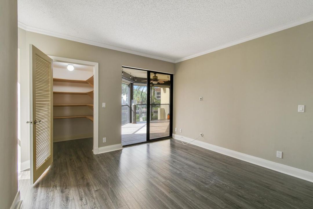 Bedroom 3 walk-in Closet