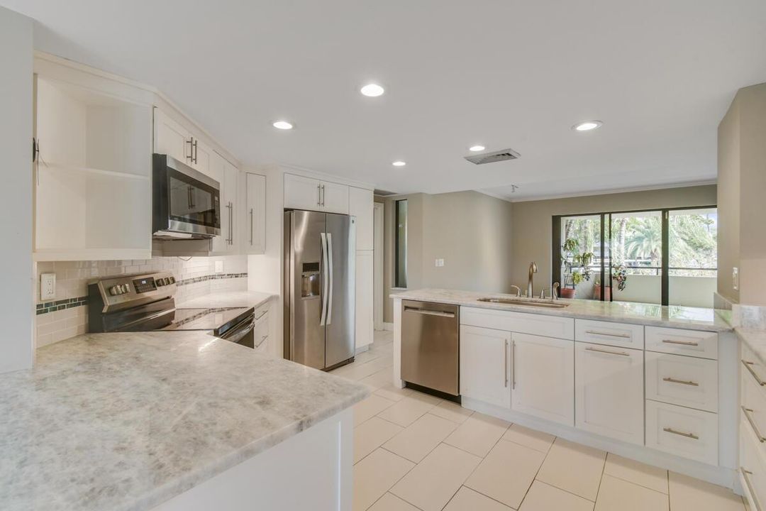 Kitchen to Entry