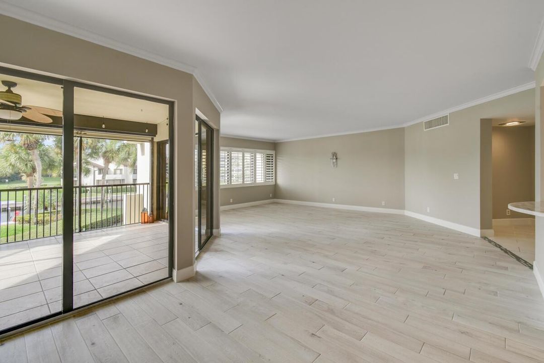 Dining to Living-Patio