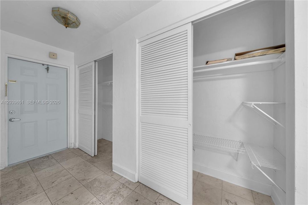 В аренду: $2,550 (1 спален, 1 ванн, 760 Квадратных фут)