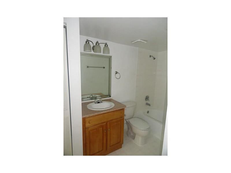 bathroom 12166