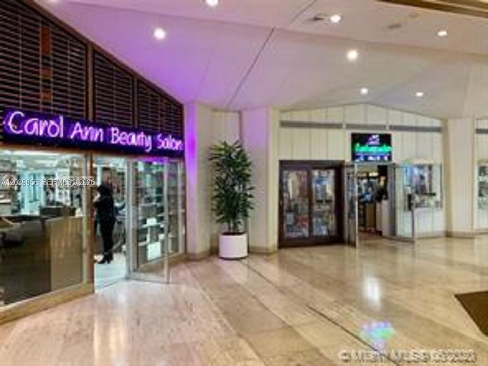 En Renta: $2,400 (0 camas, 1 baños, 500 Pies cuadrados)