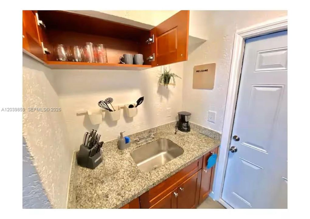 En Renta: $1,650 (1 camas, 1 baños, 600 Pies cuadrados)
