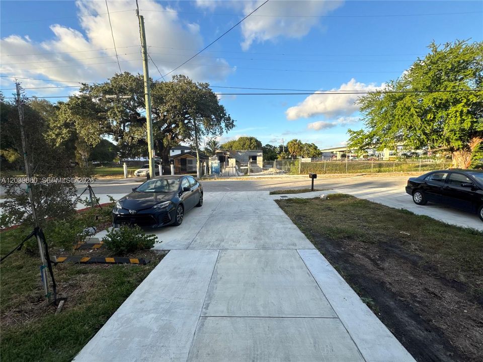 For Rent: $1,400 (1 beds, 1 baths, 0 Square Feet)